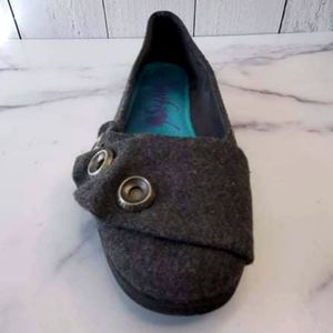 Blowfish Flats Size 8